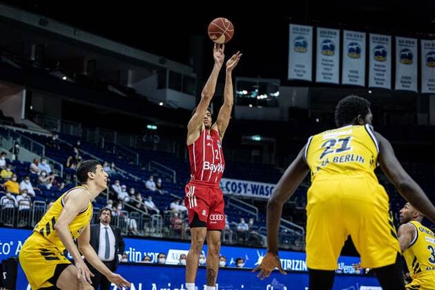 Basketball Berlin 09.06.2021 1. Bundesliga easyCredit BBL Saison 2020 2021 Playoffs Finale Spiel 1 Alba Berlin - FC Bayern München Wade Baldwin (München, No.02)