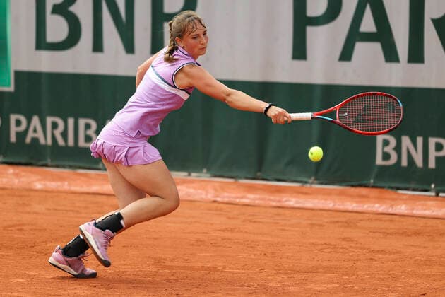 Mara Guth (GER), Juniorinnen Einzel, GS Tennis - French Open 2021 - Grand Slam - Roland Garros - Paris - - France - 10 June 2021. Copyright: xJuergenxHasenkopfx