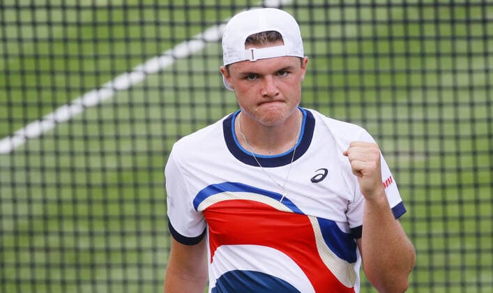 Stuttgart , Tennis MercedesCup 2021 , Dominic Stricker ( SUI )