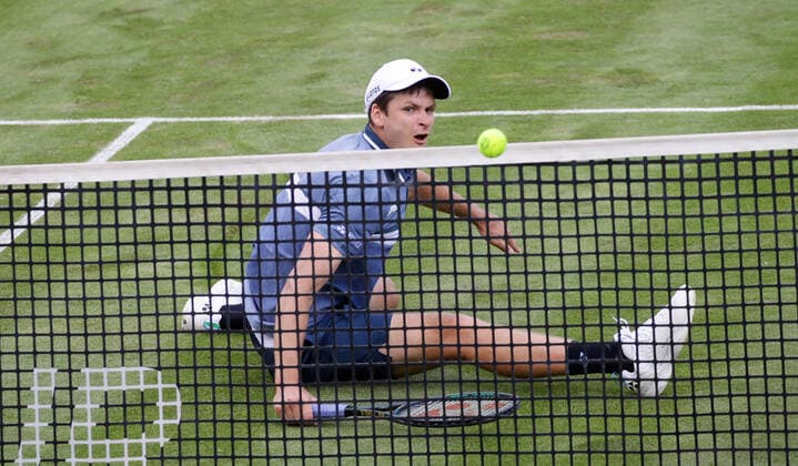 Sport Bilder des Tages Stuttgart , Tennis MercedesCup 2021 , Hubert Hurkacz ( POL )