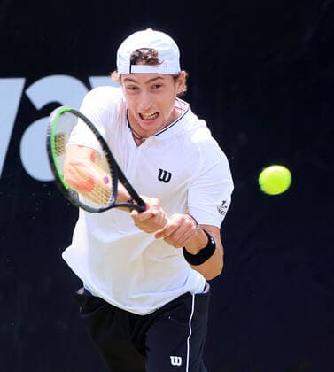 10.06.2021, ATP, Tennis Herren Tour Mercedes Cup Stuttgart, Weissenhofff, Tennis, im Bild: Ugo Humbert (FRA)