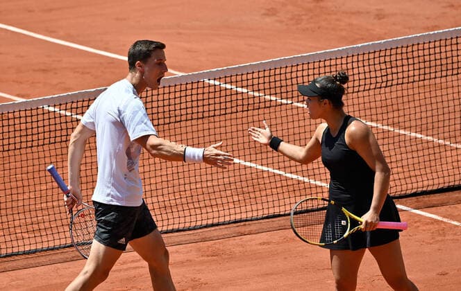 2021 Roland Garros Mixed Doubles Desirae Krawczyk , USA and Joe Salisbury , GBR