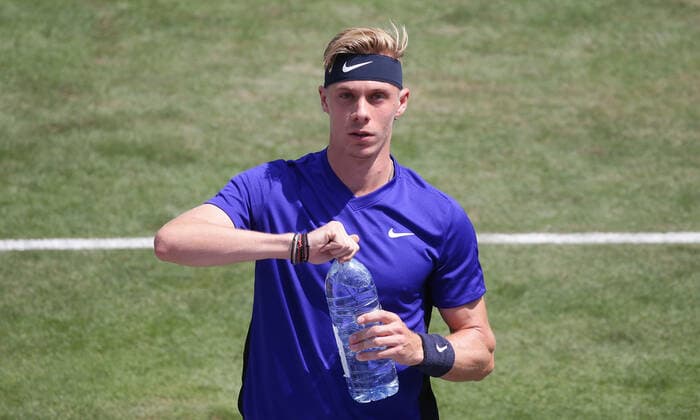 Stuttgart , Tennis MercedesCup 2021 , Denis Shapovalov ( CAN )