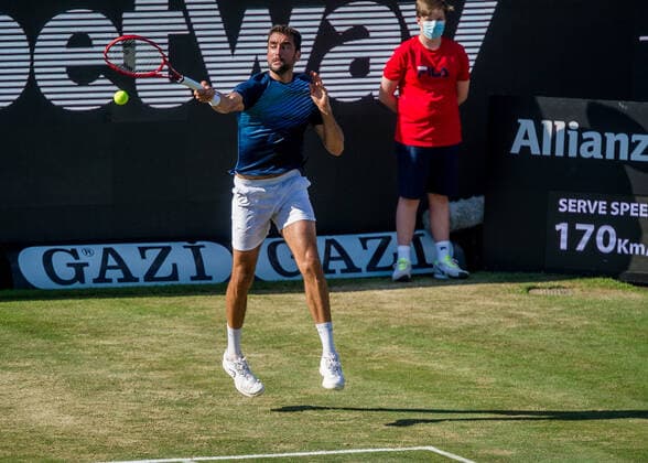 Marin Cilic (CRO) beim Spiel Denis Shapovalov (CAN) vs. Marin Cilic (CRO) ATP, Tennis Herren 250 ATP TOUR ATP-Rasenturnier: MercedesCup 2021 am 11.06.2021 in Stuttgart (TC Weissenhof), Baden-Wuerttemberg, Deutschland Stuttgart. 11.06.21 Tennis , 11.06.2021, Stuttgart (Deutschland)