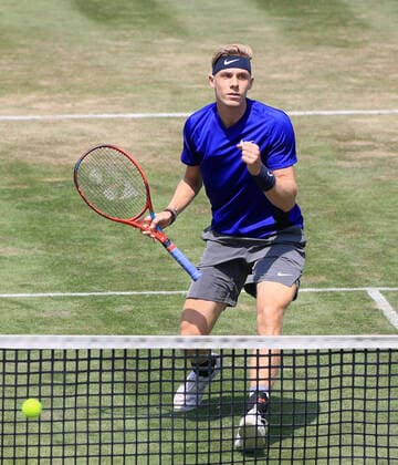 1.06.2021, ATP, Tennis Herren Tour Mercedes Cup Stuttgart, Weissenhofff, Tennis, im Bild: Denis Shapovalov (CAN)