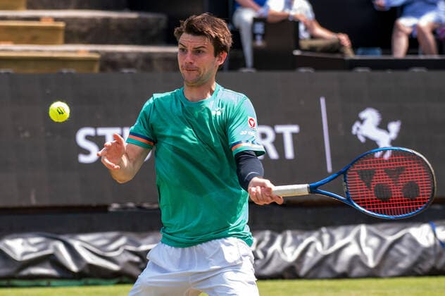 Jurij Rodionov (AUT). Deutschland, Stuttgart, 12.06.2021, Tennis, ATP250, MercedesCup 2021, Halbfinale, Marin Cilic (CRO) - Jurij Rodionov (AUT), TC Weissenhof Foto: A2 Bildagentur Peter Hartenfelser