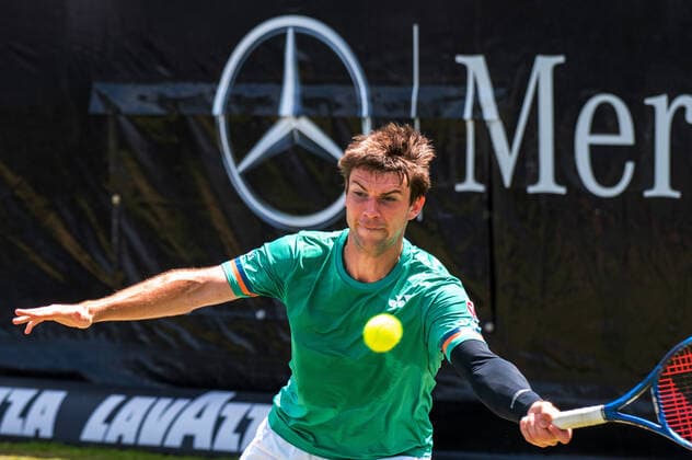 Jurij Rodionov (AUT). Deutschland, Stuttgart, 12.06.2021, Tennis, ATP250, MercedesCup 2021, Halbfinale, Marin Cilic (CRO) - Jurij Rodionov (AUT), TC Weissenhof Foto: A2 Bildagentur Peter Hartenfelser