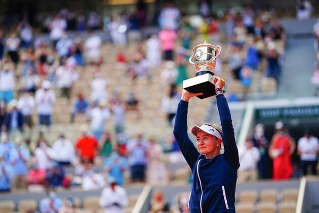 Mandatory Credit: Photo by Javier Garcia BPI Shutterstock (12058169co) Barbora Krejcikova celebrates with the Suzanne-Lenglen cup after victory in the Women s Singles final French Open Tennis, Day Fourteen, Roland Garros, Paris, France - 12 Jun 2021 French Open Tennis, Day Fourteen, Roland Garros, Paris, France - 12 Jun 2021  Copyright: xJavierxGarcia BPI Shutterstockx 12058169co