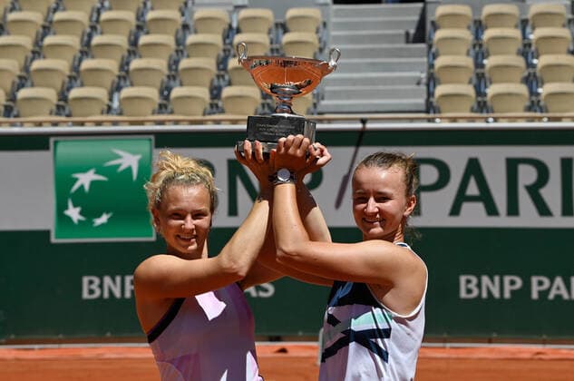 2021 Roland Garros Womans Double Final 13.06.2021 Barbora Krejcikova ,CZE and Katerina Siniakova , CZE beat Bethanie Mattek -Sands USA and Iga Swiatek Poland
