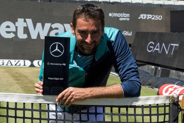 Jubel und Freude beim Sieger des MercedesCup 2021 Marin Cilic (CRO). Deutschland, Stuttgart, 13.06.2021, Tennis, ATP250, MercedesCup 2021, Finale, Marin Cilic (CRO) - Felix Auger-Aliassime (CAN), TC Weissenhof Foto: A2 Bildagentur Peter Hartenfelser
