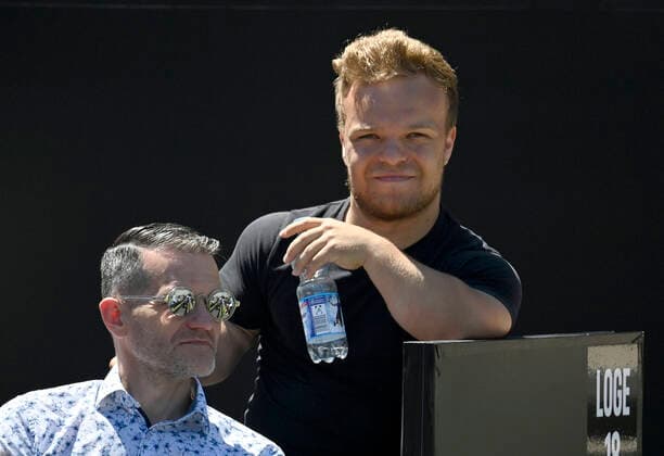 Niko Kappel (Behindertensportler, Goldmedaille bei den Paralympics 2016 in Rio de Janeiro) mit Moderator Jens Zimmermann (links) 13.06.2021 Finale Tennis MercedesCup Stuttgart 2021 Weißenhof ATP, Tennis Herren 07.-13.06.2021 Tennis MercedesCup Stuttgart 2021