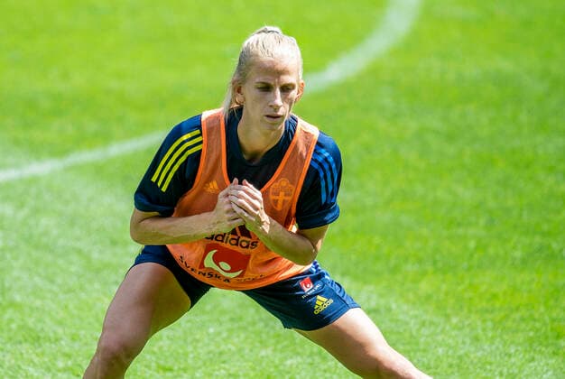 210613 Sofia Jakobsson of Sweden during a practice and press conference, PK, Pressekonferenz with the Swedish womenÂ s national football team on June 13, 2021 in Kalmar. Photo: Suvad Mrkonjic BILDBYRAN COP 170 SM0080 fotboll football soccer fotball träning presskonferens training practice press conference sverige sweden dam bbeng Copyright: SUVADxMRKONJIC BB210613SM033
