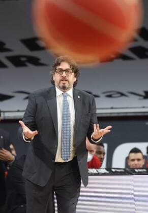 Bayerns - Head Coach Andrea TRINCHIERI. Basketball, Bayern - Berlin, BBL-Playoff, Finale, 4.Spiel, Saison 2020-2021, am 13.6.2021 in Muenchen, A U D I D O M E, Deutschland. Quelle Copyright Credit : Oryk HAIST
