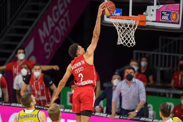 Basketball, BBL, 20210613, FC Bayern München - Alba Berlin. Im Bild Wade BALDWIN (FC Bayern München, 2) Dunking. München Audi Dome Bayern Deutschland Copyright: Passion2Press MarkusxFischerx