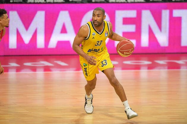 Basketball, BBL, 20210613, FC Bayern München - Alba Berlin. Im Bild Jayson GRANGER (Alba Berlin, 33) Dribbling Ball. München Audi Dome Bayern Deutschland Copyright: Passion2Press MarkusxFischerx