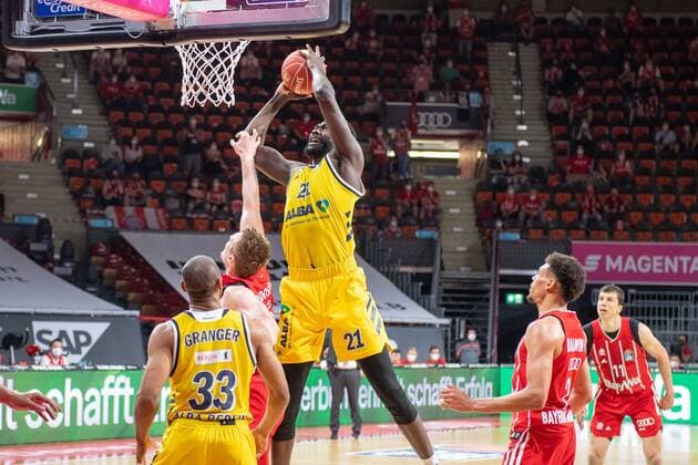 Christ Koumadje 21 (Alba Berlin), FC Bayern Basketball vs. Alba Berlin, BBL Playoffs, Finale, 13.06.2021 Muenchen Bayern Deutschland