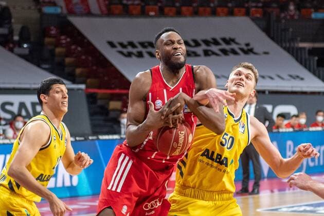 JaJuan Johnson 25 (FC Bayern), Ben Lammers 50 (Alba Berlin), FC Bayern Basketball vs. Alba Berlin, BBL Playoffs, Finale, 13.06.2021 Muenchen Bayern Deutschland