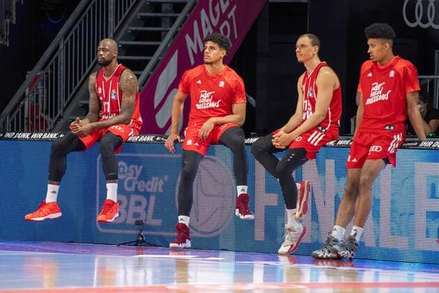 Sport Bilder des Tages Enttaeuscht, FC Bayern Basketball vs. Alba Berlin, BBL Playoffs, Finale, 13.06.2021 Muenchen Bayern Deutschland
