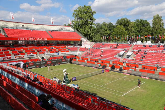 Im Bild: Qualifikationswochenende der bett1open 2021 im Steffi-Graf-Stadion - ab Montag startet das Hauptfeld bett1open 2021 WTA, Tennis Damen 500), Berlin, LTTC Rot-Weiß - Steffi-Graf-Stadion, 13.06.2021,