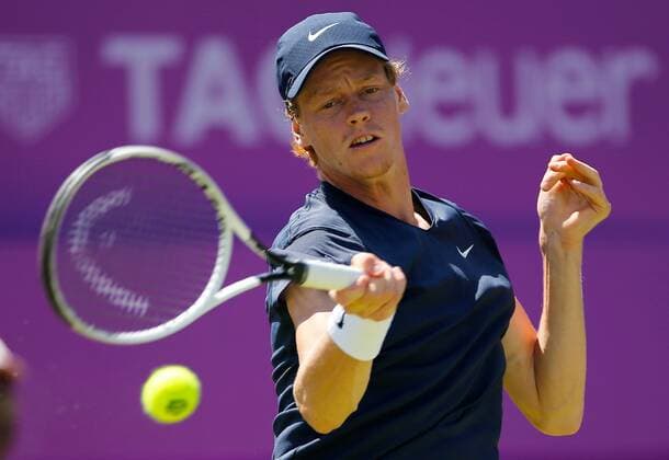 Mandatory Credit: Photo by Ella Ling BPI Shutterstock (12071591v) Jannik Sinner of Italy in action Cinch Championships, Day One, Tennis, Queens Club, London, UK - 14 June 2021 EDITORIAL USE ONLY No use with unauthorised audio, video, data, fixture lists, club league logos or live services. Online in-match use limited to 120 images, no video emulation. No use in betting, games or single club league player publications. Cinch Championships, Day One, Tennis, Queens Club, London, UK - 14 June 2021 EDITORIAL USE ONLY No use with unauthorised audio, video, data, fixture lists, club league logos or live services. Online in-match use limited to 120 images, no video emulation. No use in betting, games or single club league player publications.  Copyright: xEllaxLing BPI Shutterstockx 12071591v