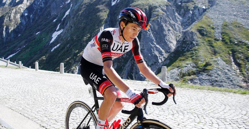 Foto Manuel Geisser 13.06.2021 Andermatt : Radsport Tour de Suisse 8.Etappe Andermatt - Andermatt Cristian Camilo Munoz Lancheros COL Team UAE Emirates im Aufstieg zum Gotthardpass (Tremola) *** Photo Manuel Geisser 13 06 2021 Andermatt Cycling Tour de Suisse 8 Stage Andermatt Andermatt Cristian Camilo Munoz Lancheros COL Team UAE Emirates on the ascent to the Gotthard Pass Tremola 