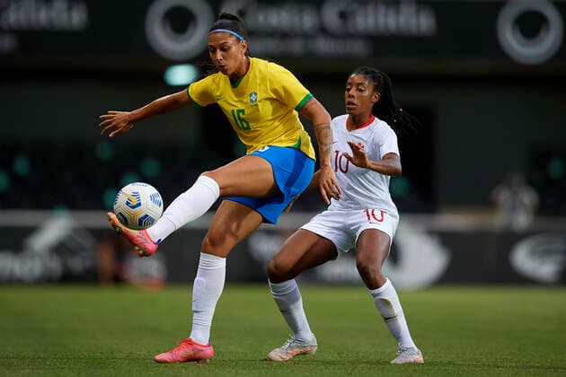 Brazil v Canada - Women s International Friendly, Länderspiel, Nationalmannschaft Beatriz Joao of Brazil and Ashley Lawrence of Canada competes for the ball during the Women s International Friendly match between Brazil and Canada at Estadio Cartagonova on June 14, 2021 in Cartagena, Cartagena Murcia Spain breton-brazilvc210614_npj59  Copyright: xJosexBretonx