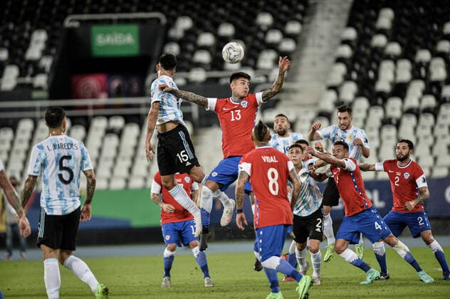 Argentina x Chile RIO DE JANEIRO, RJ - 14.06.2021: ARGENTINA X CHILE - Match between Argentina x Chile, valid for the first round of Copa America Brazil 2021, held at Nilton Santos Stadium, Rio de Janeiro RJ, this Monday (14). (Photo: Nayra Halm Fotoarena) x2079476x  NayraxHalm