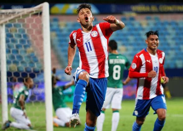 Angel Romero of Paraguay celebrates a goal today, in a match of group B of the Copa America between the teams of Paraguay and Bolivia at the Olympic Stadium in Goiania, Brazil 14 June 2021. Paraguay - Bolivia !ACHTUNG: NUR REDAKTIONELLE NUTZUNG!  Copyright: xALBERTOxVALDESx AME5792 20210615-637593255751177916