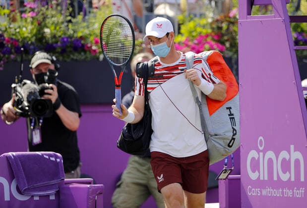 Mandatory Credit: Photo by Ella Ling BPI Shutterstock (12074706bw) Andy Murray of GBR waves to the crowd in a face mask Cinch Championships, Day Two, Tennis, Queens Club, London, UK - 15 June 2021 EDITORIAL USE ONLY No use with unauthorised audio, video, data, fixture lists, club league logos or live services. Online in-match use limited to 120 images, no video emulation. No use in betting, games or single club league player publications. Cinch Championships, Day Two, Tennis, Queens Club, London, UK - 15 June 2021 EDITORIAL USE ONLY No use with unauthorised audio, video, data, fixture lists, club league logos or live services. Online in-match use limited to 120 images, no video emulation. No use in betting, games or single club league player publications.  Copyright: xEllaxLing BPI Shutterstockx 12074706bw