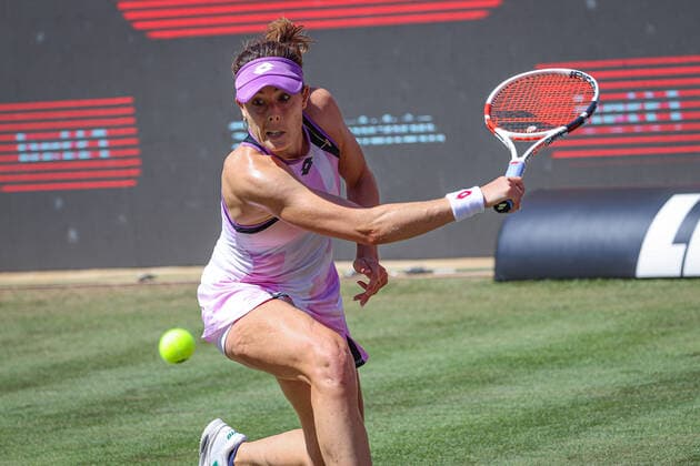 Im Bild: AlizÃ CORNET (FRA) bett1open 2021 WTA, Tennis Damen 500), Berlin, LTTC Rot-Weiß - Steffi-Graf-Stadion, 16.06.2021,
