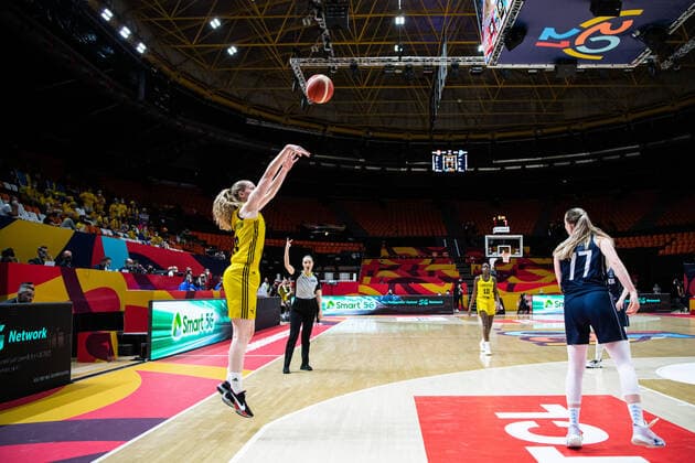 210617 Ellen Nyström of Sweden during of the FIBA Women s Eurobasket match between Sweden and Slovakia on June 17, 2021 in Valencia. Photo: Maxim ThorÃ BILDBYRAN kod MT MT0187 basket basketball national team, Nationalteam fiba women s eurobasket basket-em sverige sweden slovakien slovakia dam bbeng dag 1 day 1 Copyright: MAXIMxTHORE BB210617MT051