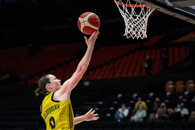 210617 Elin Eldebrink of Sweden during of the FIBA Women s Eurobasket match between Sweden and Slovakia on June 17, 2021 in Valencia. Photo: Maxim ThorÃ BILDBYRAN kod MT MT0187 basket basketball national team, Nationalteam fiba women s eurobasket basket-em sverige sweden slovakien slovakia dam bbeng dag 1 day 1 Copyright: MAXIMxTHORE BB210617MT093