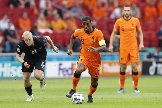 AMSTERDAM, 17-06-2021 JohanCruyff Arena, Group stage of EURO2020 between Netherlands and Austria. Austria player Xaver Schlager and Netherlands player Georginio Wijnaldum Netherlands - Austria  x12188623x Copyright: