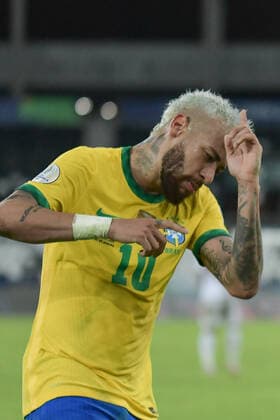 17th June 2021; Nilton Santos Stadium, Rio de Janeiro, Brazil; Copa America, Brazil versus Peru; Neymar of Brazil celebrates scored goal by Richarlison in the 93th minute 4-0  ActionPlus12297236 MarcelloxDias DiaEsportivo