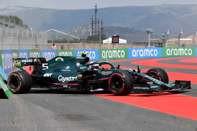 VETTEL Sebastian F1 Team Aston Martin Unfall im 1.Training am Freitag F1 Saison 2021 GP von Frankreich am 18.Juni 2021 in Le Castellet
