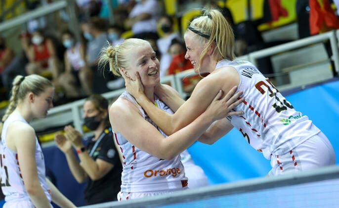 Belgian Cats Hanne Mestdagh and Belgian Cats Julie Vanloo celebrate during the match between Belgium s national women s basketball team The Belgian Cats and Slovenia, in Strasbourg, France, Friday 18 June 2021. The Belgian Cats are in France for the FIBA Women s EuroBasket 2021 European Basketball championships, that take place from 17 to 27 June. VIRGINIExLEFOUR  x3011694x