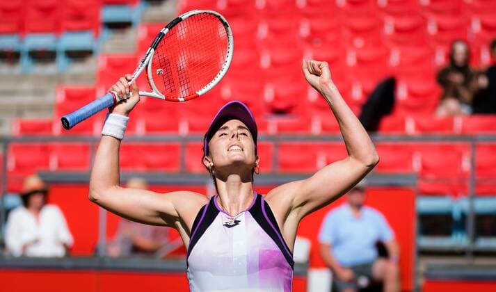 Mandatory Credit: Photo by Rob Prange Shutterstock (12072940bg) Alize Cornet of France in action during the quarter-final of the 2021 bett1open WTA, Tennis Damen 500 tennis tournament bett1open Tournament, Tennis, Berlin, Germany - 18 Jun 2021 bett1open Tournament, Tennis, Berlin, Germany - 18 Jun 2021  Copyright: xRobxPrange Shutterstockx 12072940bg