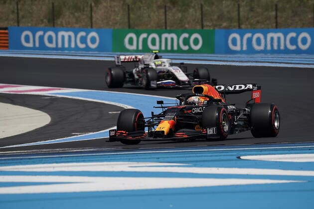 FORMULA 1 EMIRATES GRAND PRIX DE FRANCE 2021 18.06.2021, Circuit Paul Ricard, Le Castellet, FORMULA 1 EMIRATES GRAND PRIX DE FRANCE 2021 , im Bild Max Verstappen (NEL 33), Red Bull Racing Honda, Mick Schumacher (DEU 47), Haas F1 Team