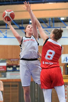 BASKETBALL - AUT vs POL, test match OBERWART,AUSTRIA,18.JUN.21 - BASKETBALL - OEBV international match, Länderspiel, Nationalmannschaft ladies, Austria vs Poland, test match. Image shows Sarah Sagerer (AUT) and Agata Dobrowolska (POL).  GEPAxpictures xMarioxBuehner