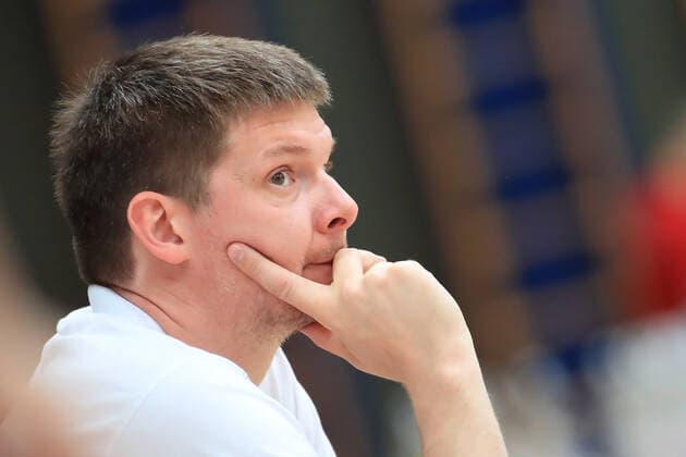 BASKETBALL - AUT vs POL, test match OBERWART,AUSTRIA,18.JUN.21 - BASKETBALL - OEBV international match, Länderspiel, Nationalmannschaft ladies, Austria vs Poland, test match. Image shows head coach Hubert Schmidt (AUT).  GEPAxpictures xMarioxBuehner