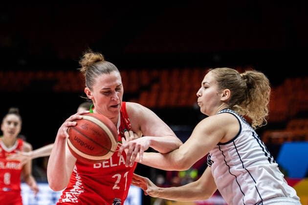 210618 Viktoryia Hasper of Belarus during the FIBA Women s Eurobasket match between Slovakia and Belarus on June 18, 2021 in Valencia. Photo: Maxim ThorÃ BILDBYRAN kod MT MT0188 basket basketball national team, Nationalteam fiba women s eurobasket basket-em slovakien belarus slovakia vitryssland dam bbeng Copyright: MAXIMxTHORE BB210618MT005