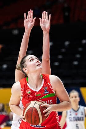 210618 Anastasiya Verameyenka of Belarus during the FIBA Women s Eurobasket match between Slovakia and Belarus on June 18, 2021 in Valencia. Photo: Maxim ThorÃ BILDBYRAN kod MT MT0188 basket basketball national team, Nationalteam fiba women s eurobasket basket-em slovakien belarus slovakia vitryssland dam bbeng Copyright: MAXIMxTHORE BB210618MT010