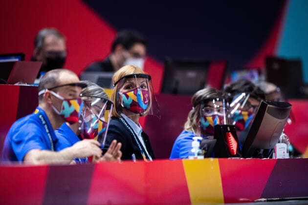 210618 Video referees with face masks during the FIBA Women s Eurobasket match between Slovakia and Belarus on June 18, 2021 in Valencia. Photo: Maxim ThorÃ BILDBYRAN kod MT MT0188 basket basketball national team, Nationalteam fiba women s eurobasket basket-em slovakien belarus slovakia vitryssland dam bbeng Copyright: MAXIMxTHORE BB210618MT015