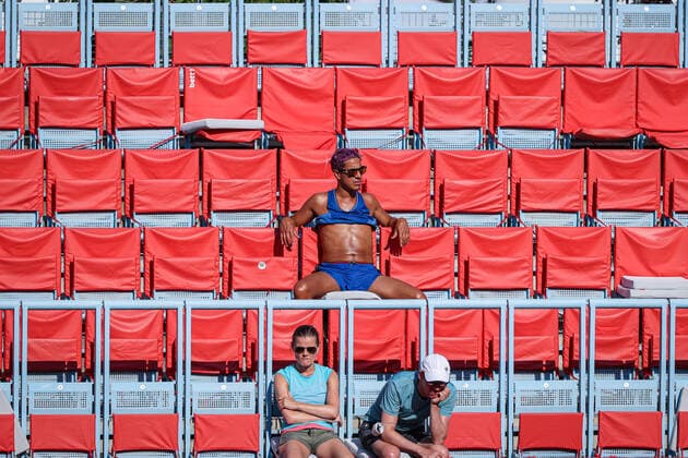 Im Bild: Impressionen - heißer Tag heute im Steffi-Graf-Stadion bett1open 2021, Berlin, LTTC Rot-Weiß - Steffi-Graf-Stadion, 18.06.2021,