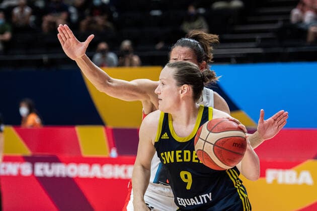 210618 Elin Eldebrink of Sweden during the FIBA Women s Eurobasket match between Spain and Sweden on June 18, 2021 in Valencia. Photo: Maxim ThorÃ BILDBYRAN kod MT MT0189 basket basketball national team, Nationalteam fiba women s eurobasket basket-em spanien spain sverige sweden dam bbeng dag 2 Copyright: MAXIMxTHORE BB210618MT069