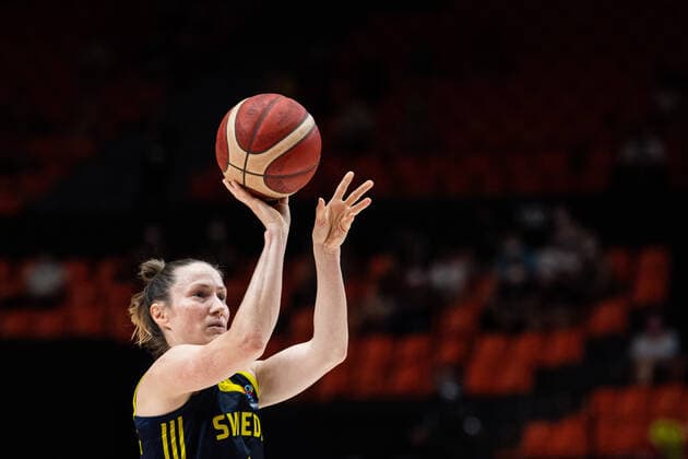 210618 Frida Eldebrink of Sweden during the FIBA Women s Eurobasket match between Spain and Sweden on June 18, 2021 in Valencia. Photo: Maxim ThorÃ BILDBYRAN kod MT MT0189 basket basketball national team, Nationalteam fiba women s eurobasket basket-em spanien spain sverige sweden dam bbeng dag 2 Copyright: MAXIMxTHORE BB210618MT070