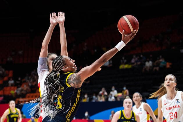 210618 Kalis Loyd of Sweden during the FIBA Women s Eurobasket match between Spain and Sweden on June 18, 2021 in Valencia. Photo: Maxim ThorÃ BILDBYRAN kod MT MT0189 basket basketball national team, Nationalteam fiba women s eurobasket basket-em spanien spain sverige sweden dam bbeng dag 2 Copyright: MAXIMxTHORE BB210618MT072