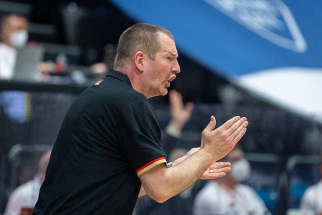 Basketball Hamburg 18.06.2021 Supercup Nationalmannschaft Deutschland (GER) - Tschechien (CZE) Henrik Rödl (Deutschland, Bundestrainer) Rodl Roedl