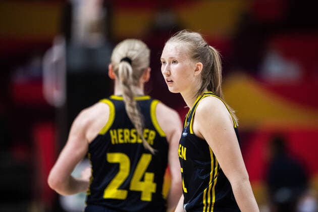 210618 Matilda Ekh of Sweden during the FIBA Women s Eurobasket match between Spain and Sweden on June 18, 2021 in Valencia. Photo: Maxim ThorÃ BILDBYRAN kod MT MT0189 basket basketball national team, Nationalteam fiba women s eurobasket basket-em spanien spain sverige sweden dam bbeng dag 2 Copyright: MAXIMxTHORE BB210618MT083