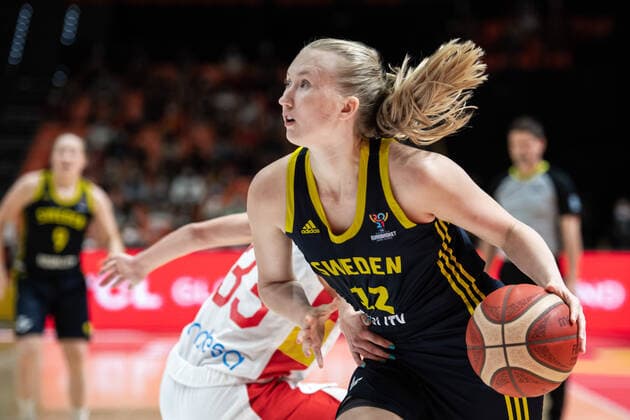 210618 Matilda Ekh of Sweden during the FIBA Women s Eurobasket match between Spain and Sweden on June 18, 2021 in Valencia. Photo: Maxim ThorÃ BILDBYRAN kod MT MT0189 basket basketball national team, Nationalteam fiba women s eurobasket basket-em spanien spain sverige sweden dam bbeng dag 2 Copyright: MAXIMxTHORE BB210618MT115